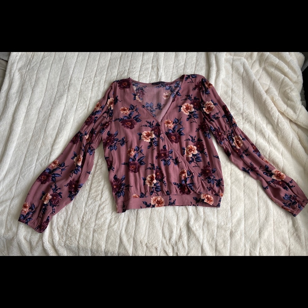 AE festival blouse